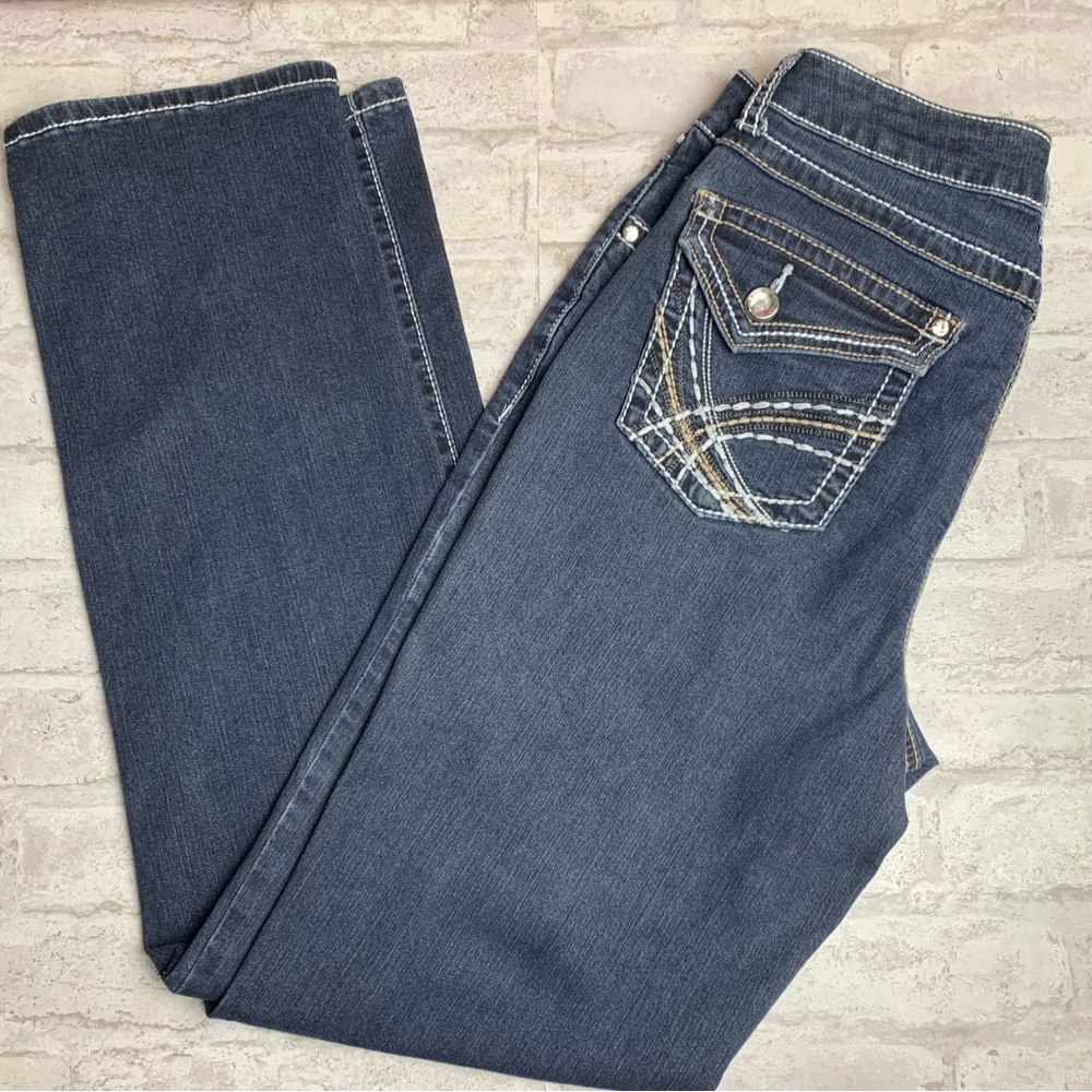 Earl Blue Jeans Dark Rinse Thick White Stitching Back Flap Pockets Embroidered 😍